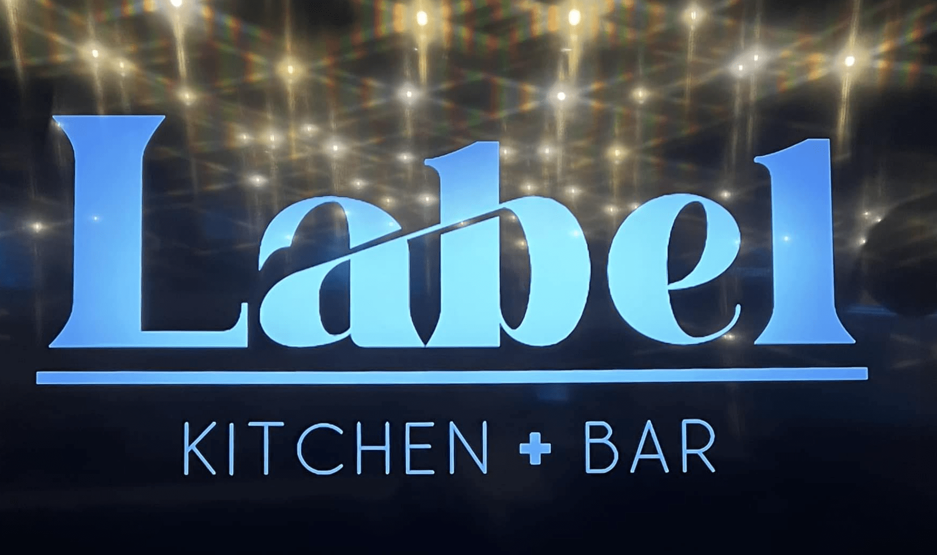 label kitchen and bar  