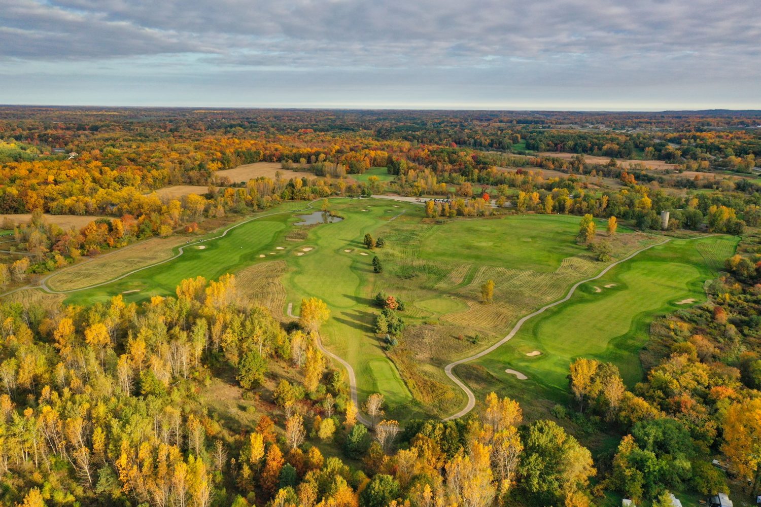 aerial view of lake walden golf course