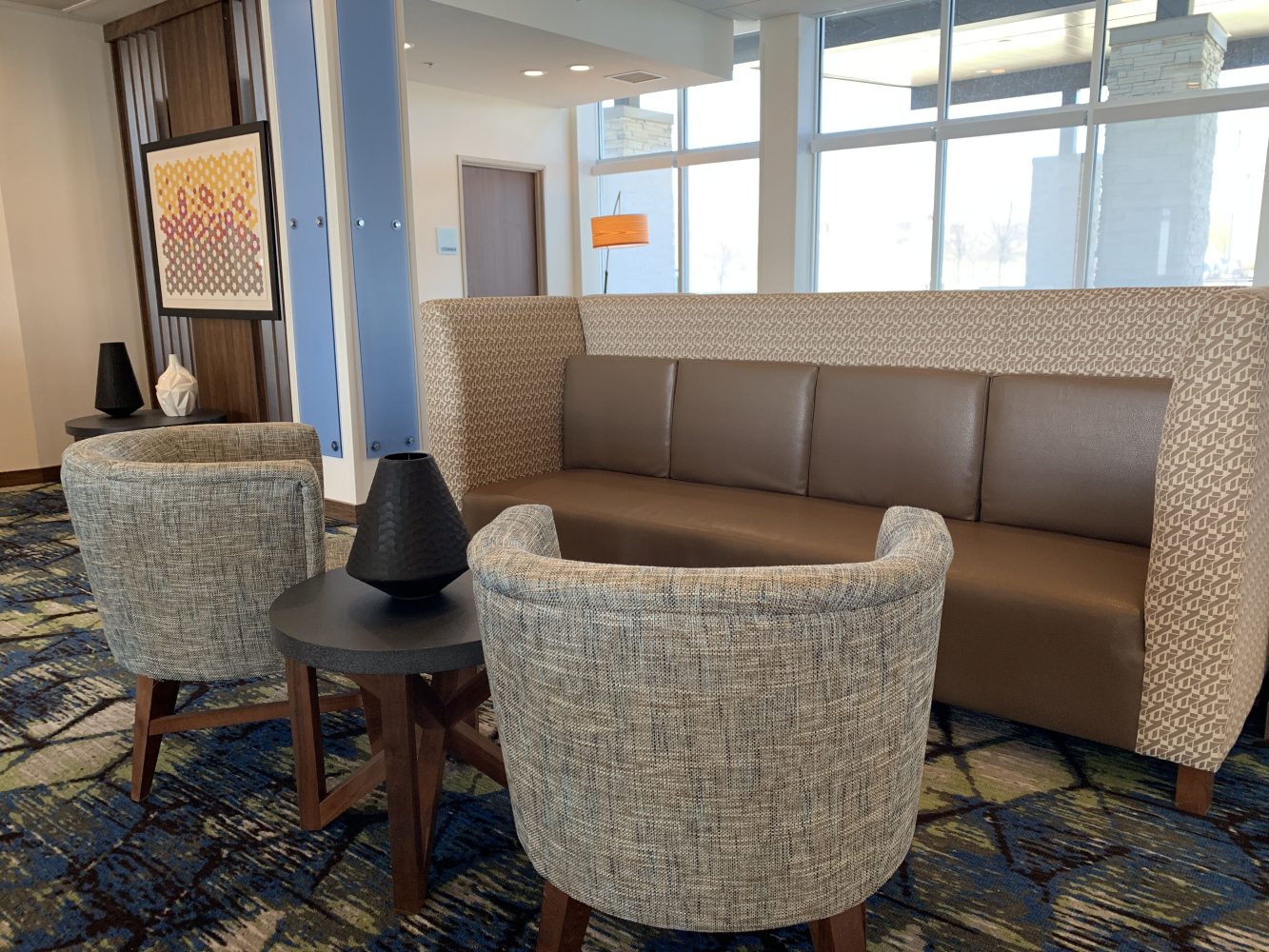 Holiday Inn Express & Suites Brighton front sitting area.