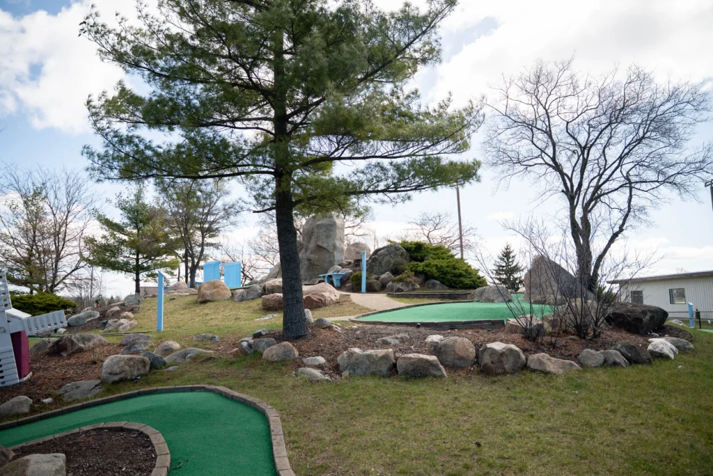Tap-In's Range putt putt golf opportunity.