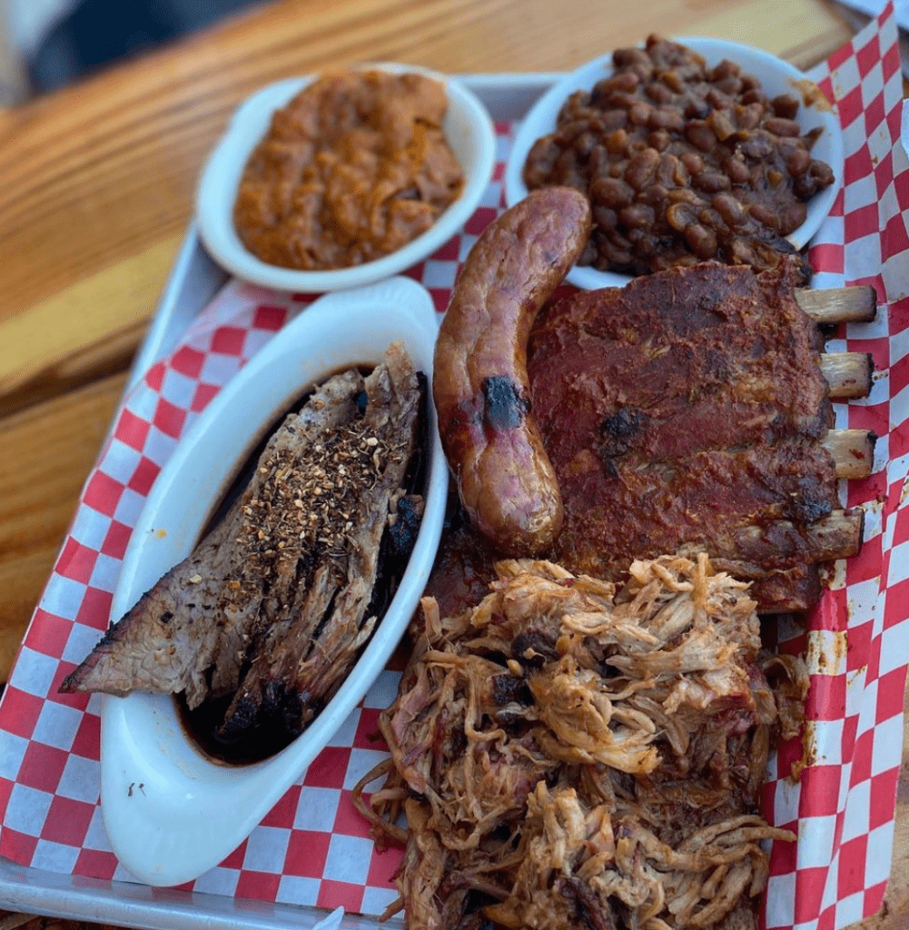 ginopolis bar-bq smokehouse