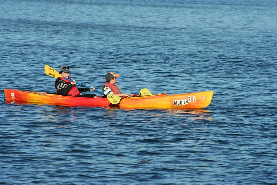 kayak rentals on lake Kensington Kensington Metropark in Brighton, Michigan