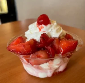 Jacks Custard and Cakes fresh strawberry sundae for Downtown Brighton Restaurant Week