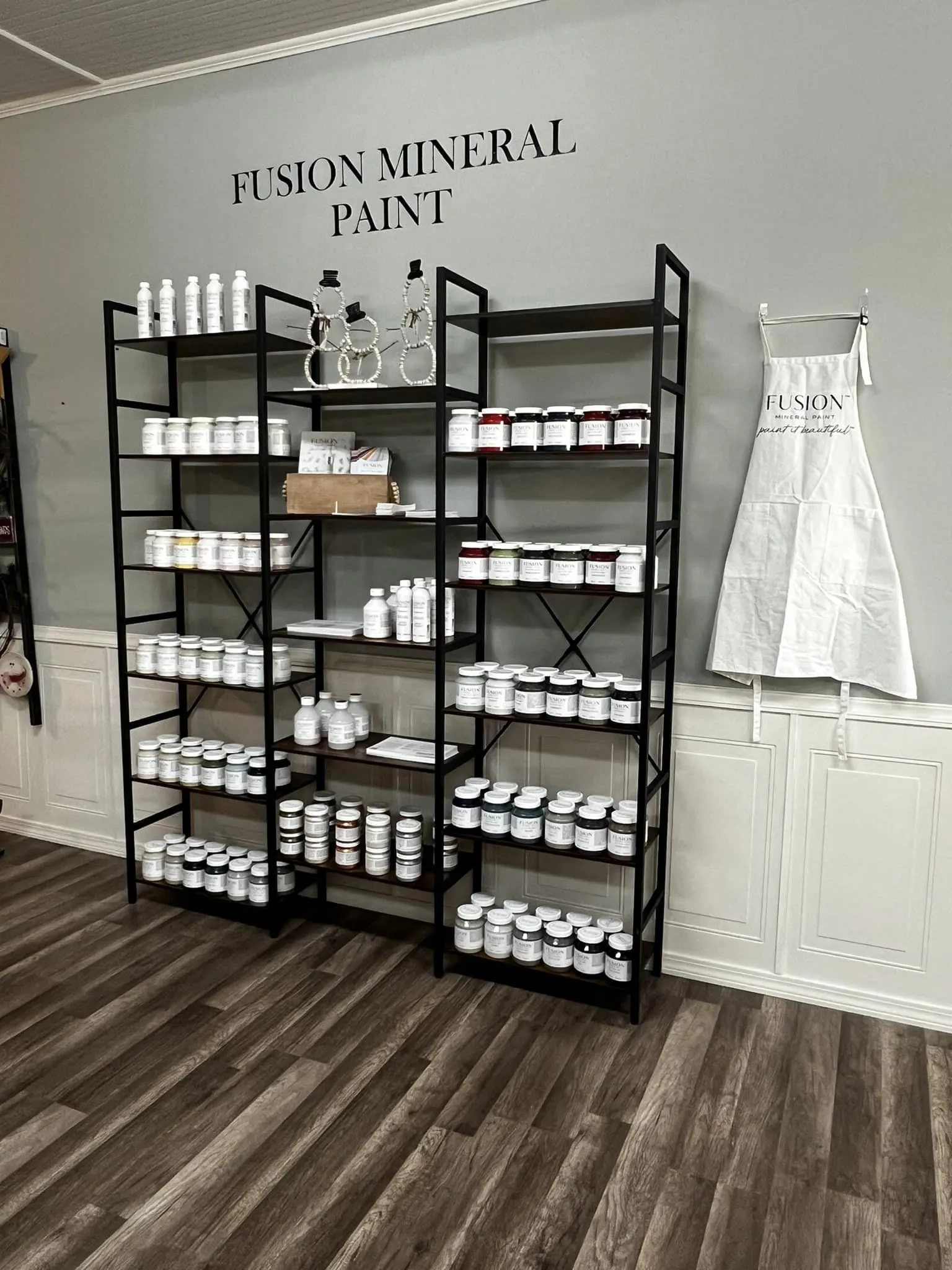 Urban Farm Decor fusion paint on a brown shelf.