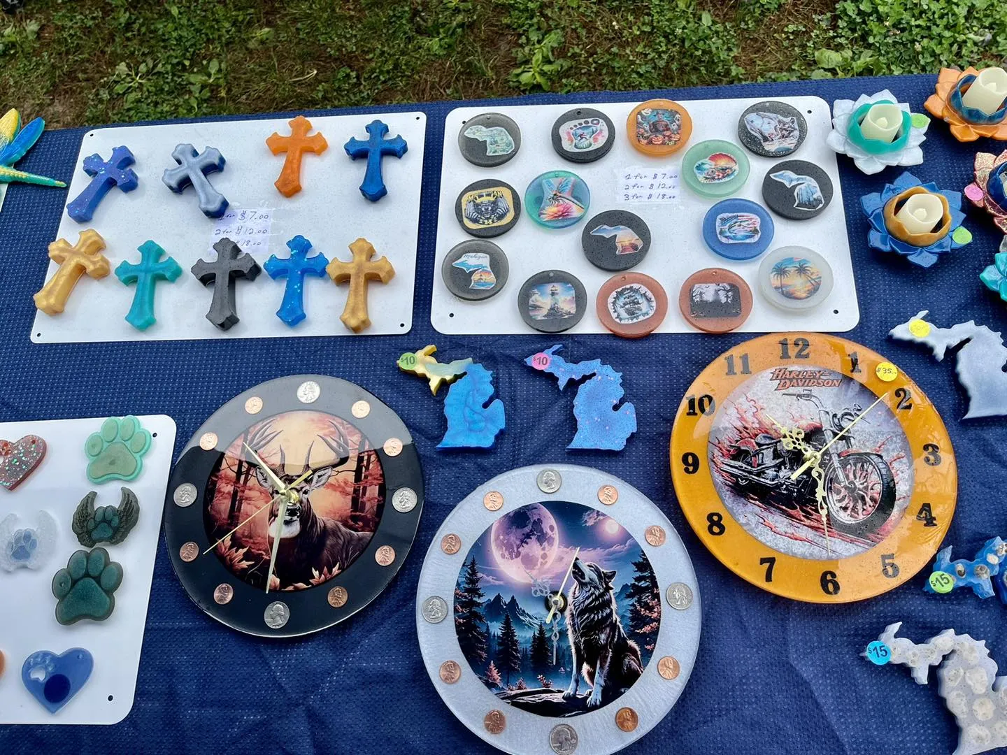 Whitmore Lake Farmers Market Michigan themed items.